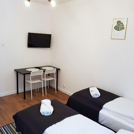 Apartamenty Metro Targowek วอร์ซอ ภายนอก รูปภาพ