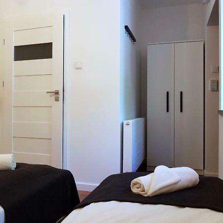 Apartamenty Metro Targowek วอร์ซอ ภายนอก รูปภาพ