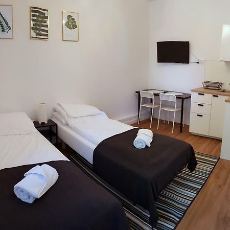 Apartamenty Metro Targowek วอร์ซอ ภายนอก รูปภาพ