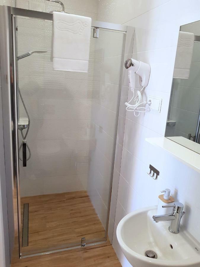 Apartamenty Metro Targowek วอร์ซอ ภายนอก รูปภาพ