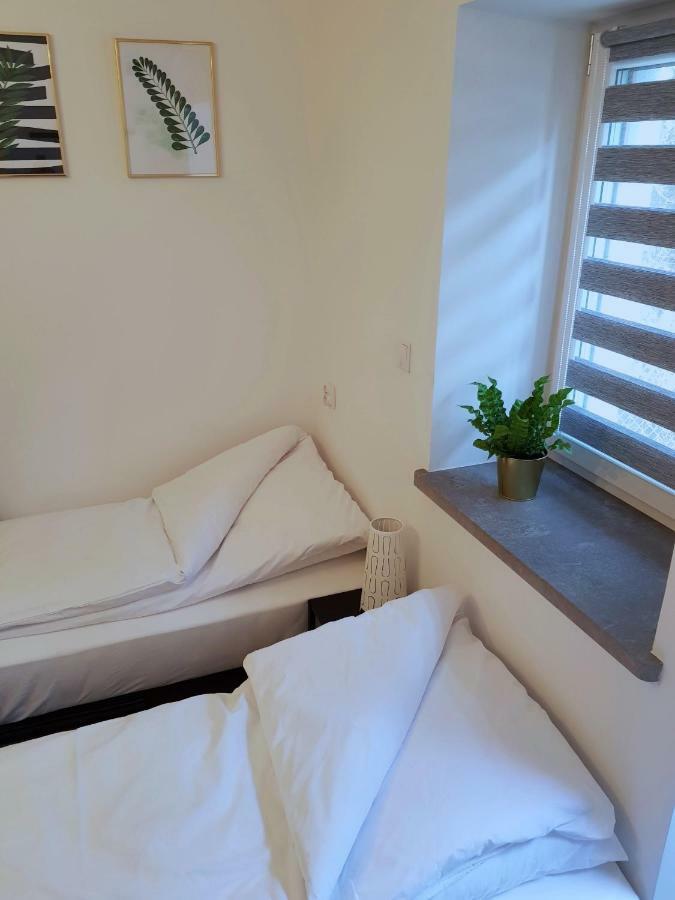 Apartamenty Metro Targowek วอร์ซอ ภายนอก รูปภาพ